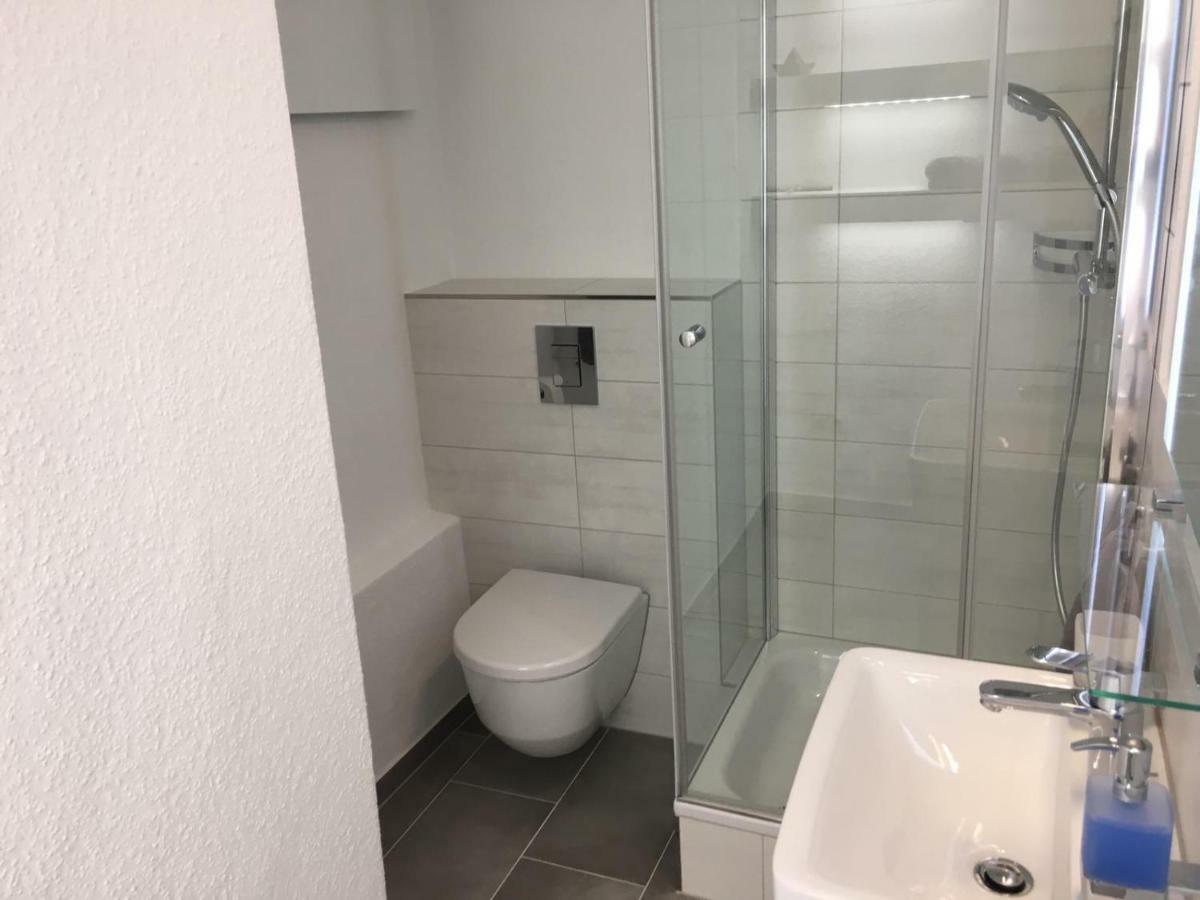 zentral gelegenes Ferienzimmer Möllner Seestrasse Exterior foto