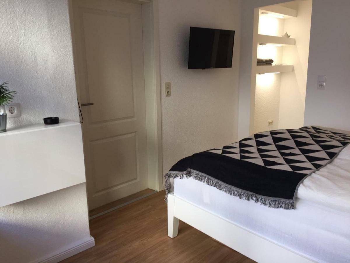 zentral gelegenes Ferienzimmer Möllner Seestrasse Exterior foto